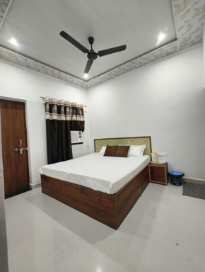 Indra Home Stay